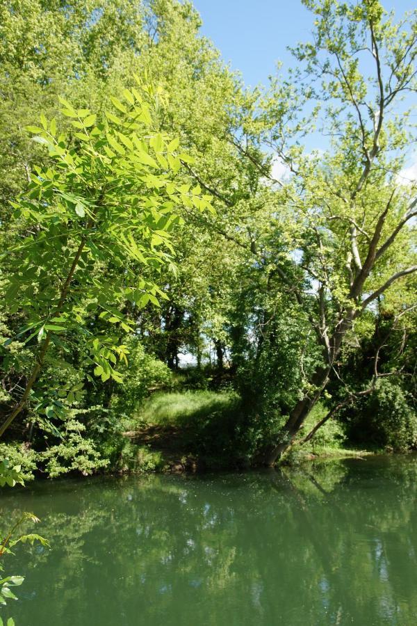 Chambres d´Hôtes Prieuré d'Orniols Goudargues Exterior foto